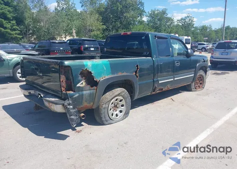 2005 Chevrolet Silverado 1500 Ls из США, поврежденный, VIN 2GCEK19B551359267